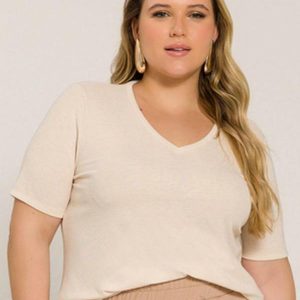 Blusa Decote V Canelada de Manga Curta Bege