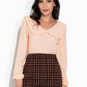 Blusa Salmão com Gola Babado