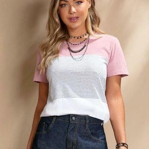 Blusa em Meia Malha Listras e Rosa