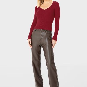 Calça Feminina Reta em Corino Marrom