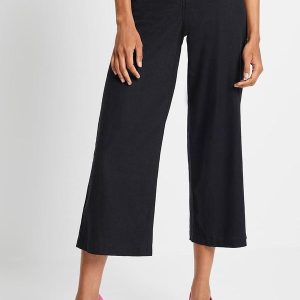 Calça Preta em Jeans de Algodão com Sarja.