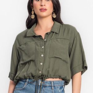 Camisa Feminina com Bolso Verde