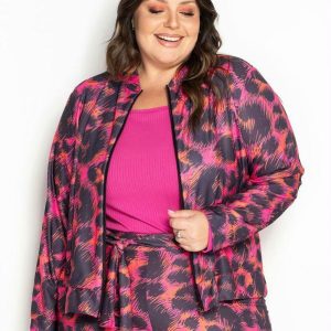 Jaqueta Onça Pink em Malha Crepe Plus Size