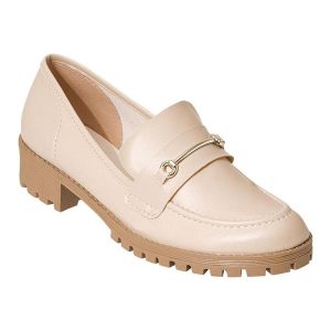 Mocassim Off White com Detalhe Dourado
