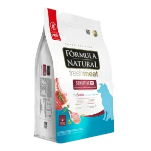 Ração Fórmula Natural Fresh Meat Sensitive Cães Adultos Portes Médio e Grande - 12 kg