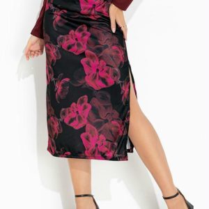 Saia Floral Preto com Fenda e Cintura Alta