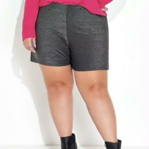 Short Preto Soltinho com Brilho Plus Size