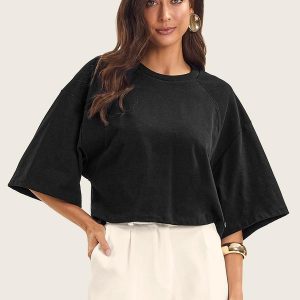T- Shirt Feminina em Malhão e Ribana Preto