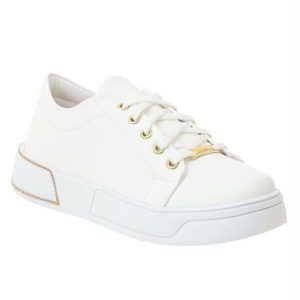 Tênis Casual Branco com Detalhe no Solado