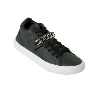 Tênis Casual Preto com Detalhe de Corrente