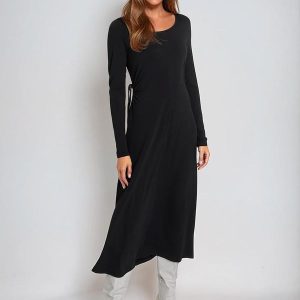 Vestido Decote Redondo Preto