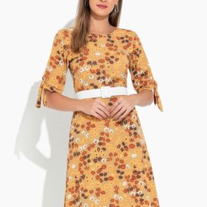 Vestido Floral Amarelo com Manga