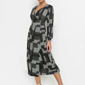 Vestido Geométrico P&B em Malha de Viscose