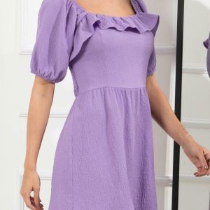 Vestido Lilás em Tecido Plano Texturizado