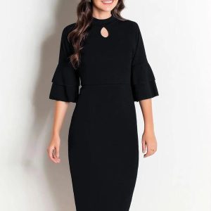 Vestido Preto com Babados