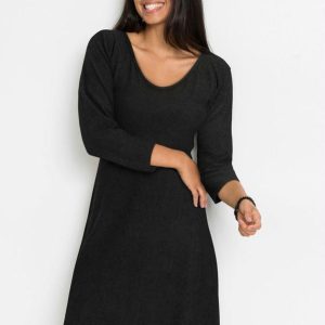 Vestido Preto em Malha Cotelê