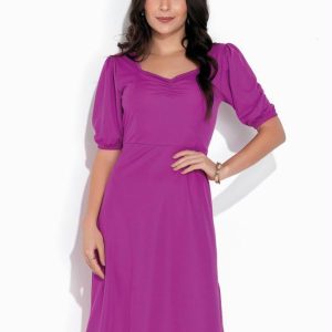 Vestido Rosa com Decote Princesa