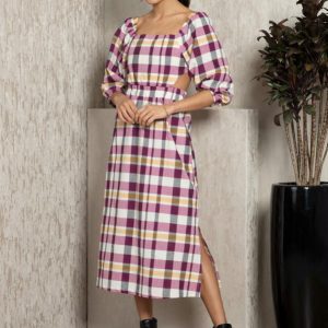 Vestido Xadrez Roxo com Vazado nas Costas