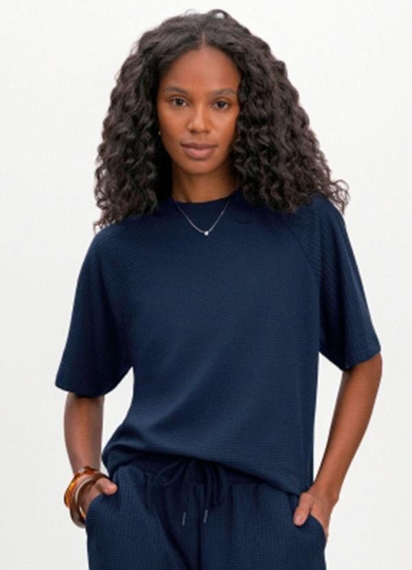 Blusa em Malha Texturizada Azul