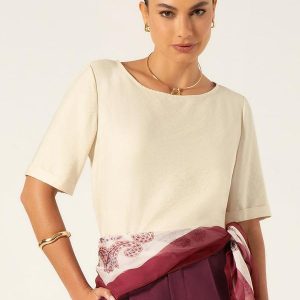 Blusa em Viscose com Decote Redondo Aveia Kamila