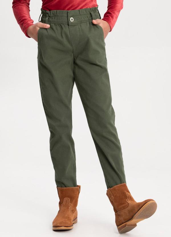 Calça Mom Menina em Sarja com Elastano Verde