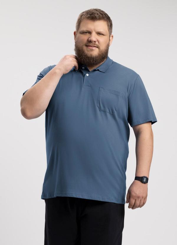 Camisa Polo Básica Plus Size com Bolso Azul