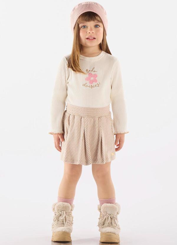 Conjunto Blusa e Short-Saia Bege
