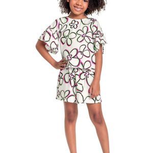 Conjunto Infantil com Bata e Short Bege