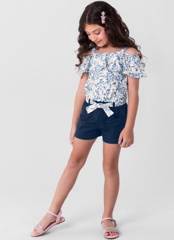 Conjunto Menina com Cropped e Shorts Natural