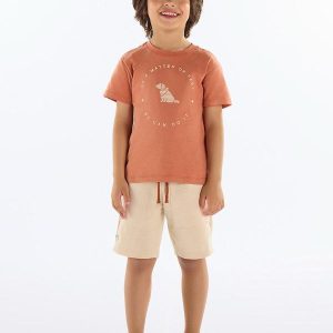 Conjunto com Camiseta e Bermuda Marrom