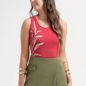 Regata em Canelado Vermelho
