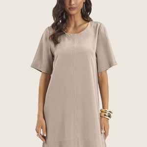 Vestido Curto Feminino Gola Redonda Marrom