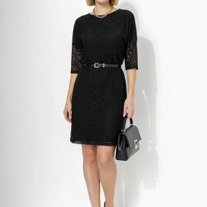 Vestido Preto em Renda