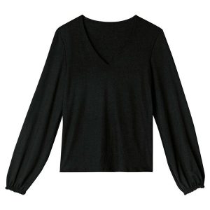 Blusa Ampla em Moletinho Preto
