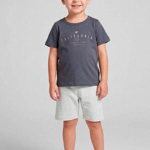 Conjunto Infantil Camiseta com Bermuda Cinza