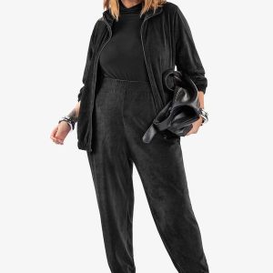 Conjunto Jaqueta com Calça em Plush Preto