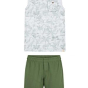 Conjunto com Bermuda de Moletom e Regata Branco