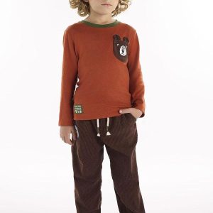 Conjunto com Camiseta e Calça Marrom