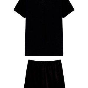 Pijama Curto com Bordado Preto