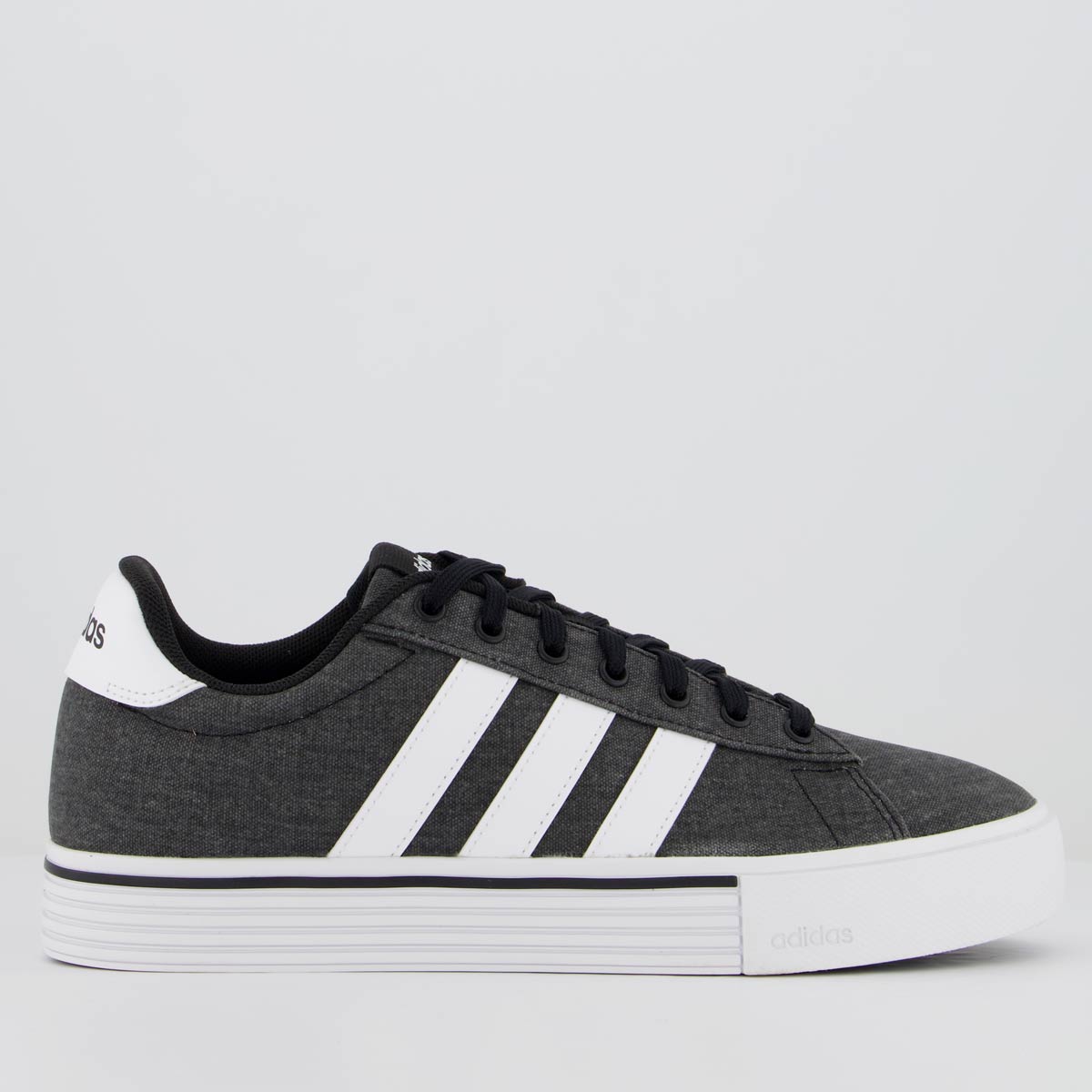 Tênis Adidas Daily 4.0
