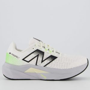 Tênis New Balance Fuelcell Propel V5 Feminino Off White e Verde