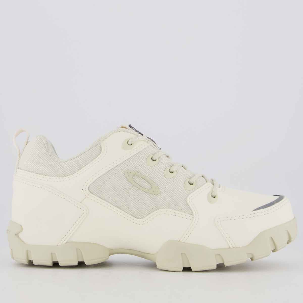 Tênis Oakley Halftrack Low II Branco e Bege