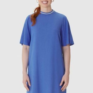 Vestido Curto Amplo em Viscolinho Azul Escuro