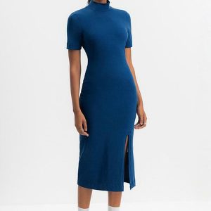Vestido Femino Midi com Fenda Azul