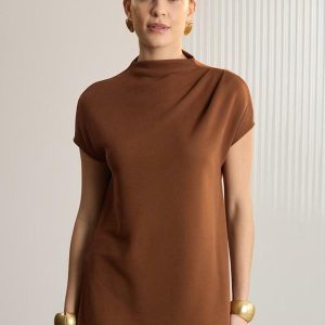 Blusa Alongada com Gola em Malha Tricô Marrom
