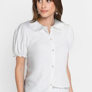 Blusa Branca em Jeans Leve