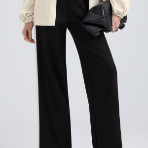 Calça Reta em Linho Preto