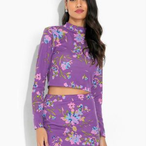 Conjunto Floral Roxo com Gola e Cintura Alta