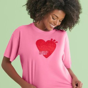 T-Shirt Coracao Rosa