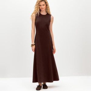 Vestido Feminino em Alfaiataria Marrom